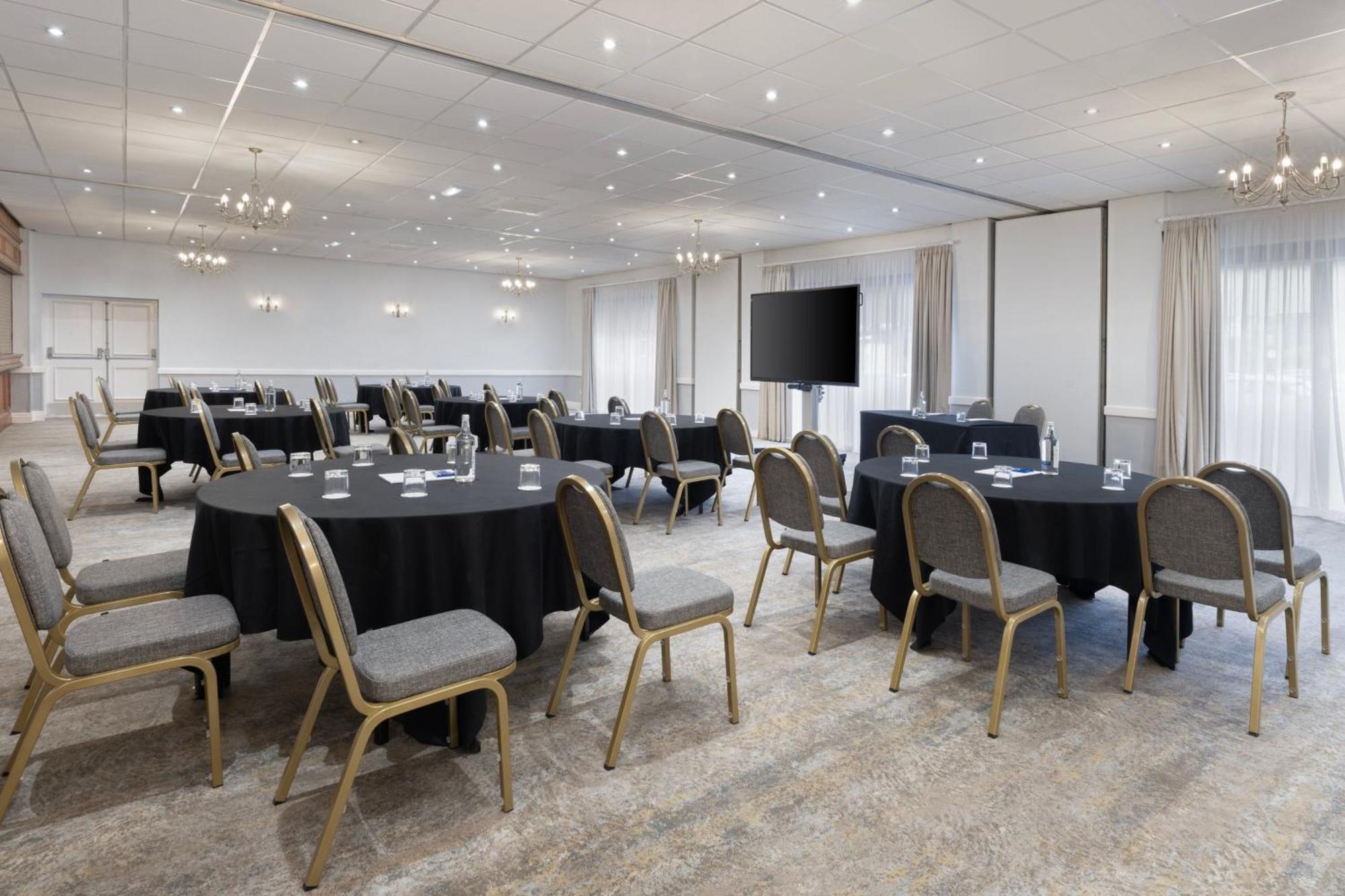 Delta Hotels By Marriott Preston Престон Экстерьер фото